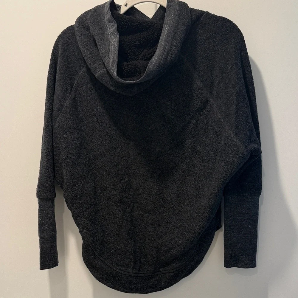 ALO Yoga Gray Fleece Hoodie